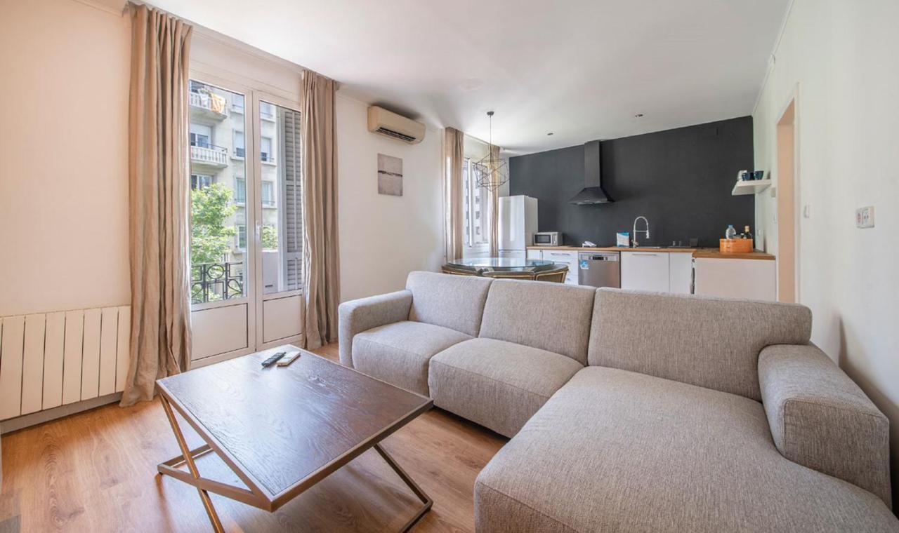 You Stylish Diagonal Apartments برشلونة المظهر الخارجي الصورة